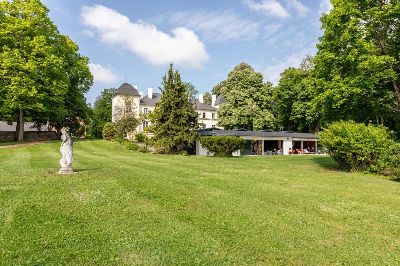 Chateau De Charmeil- Vichy Chambres D'Hotes Exterior photo